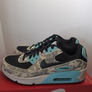 Nike Air Max 90 Camo Sneakers 7y/8.5W